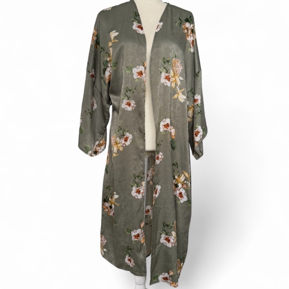 Tres Bien Floral Kimono Robe - Olive